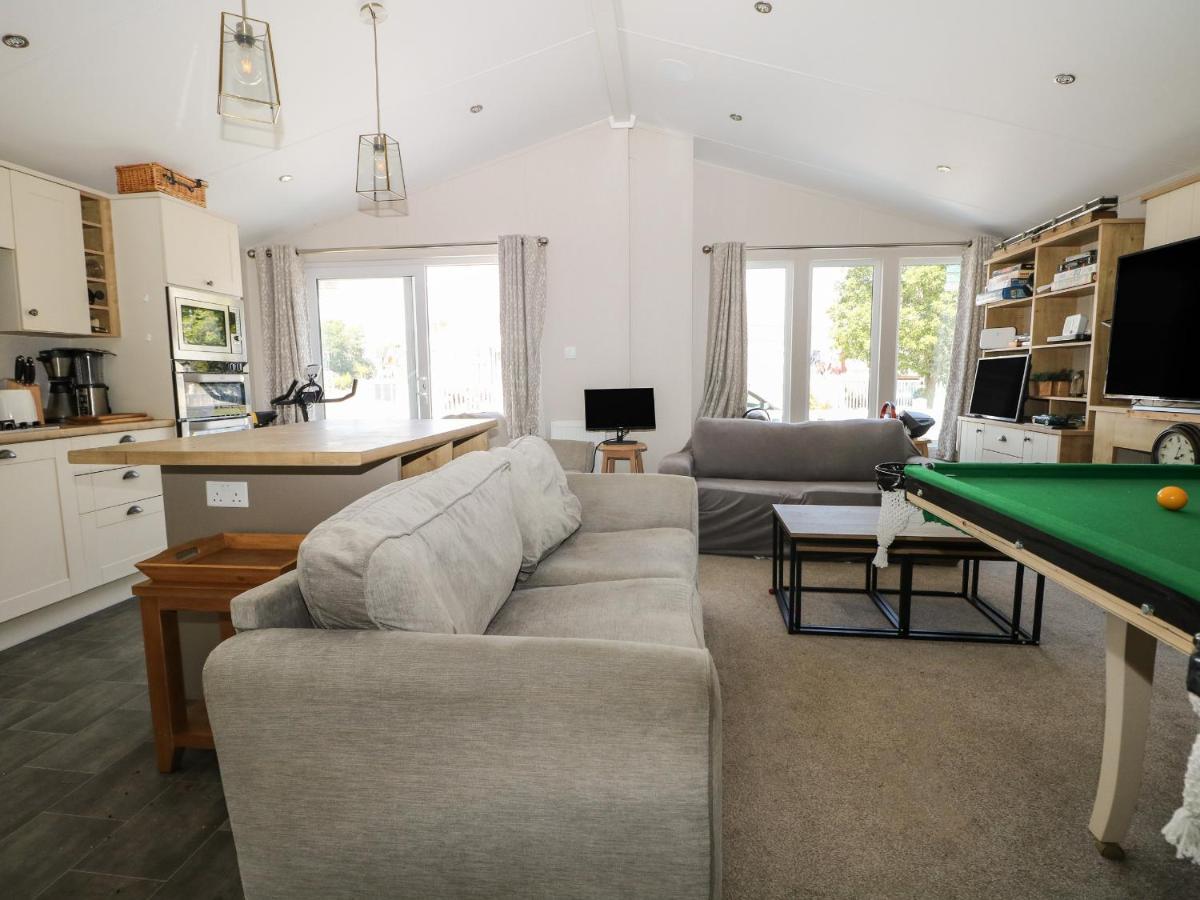 The Goodwood Lodge Chichester Luaran gambar